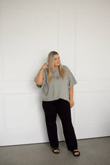 SIGNATURE TEE | GRAY (WOMEN'S)