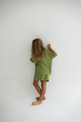 Illoura Thin Knit Tee | Olive