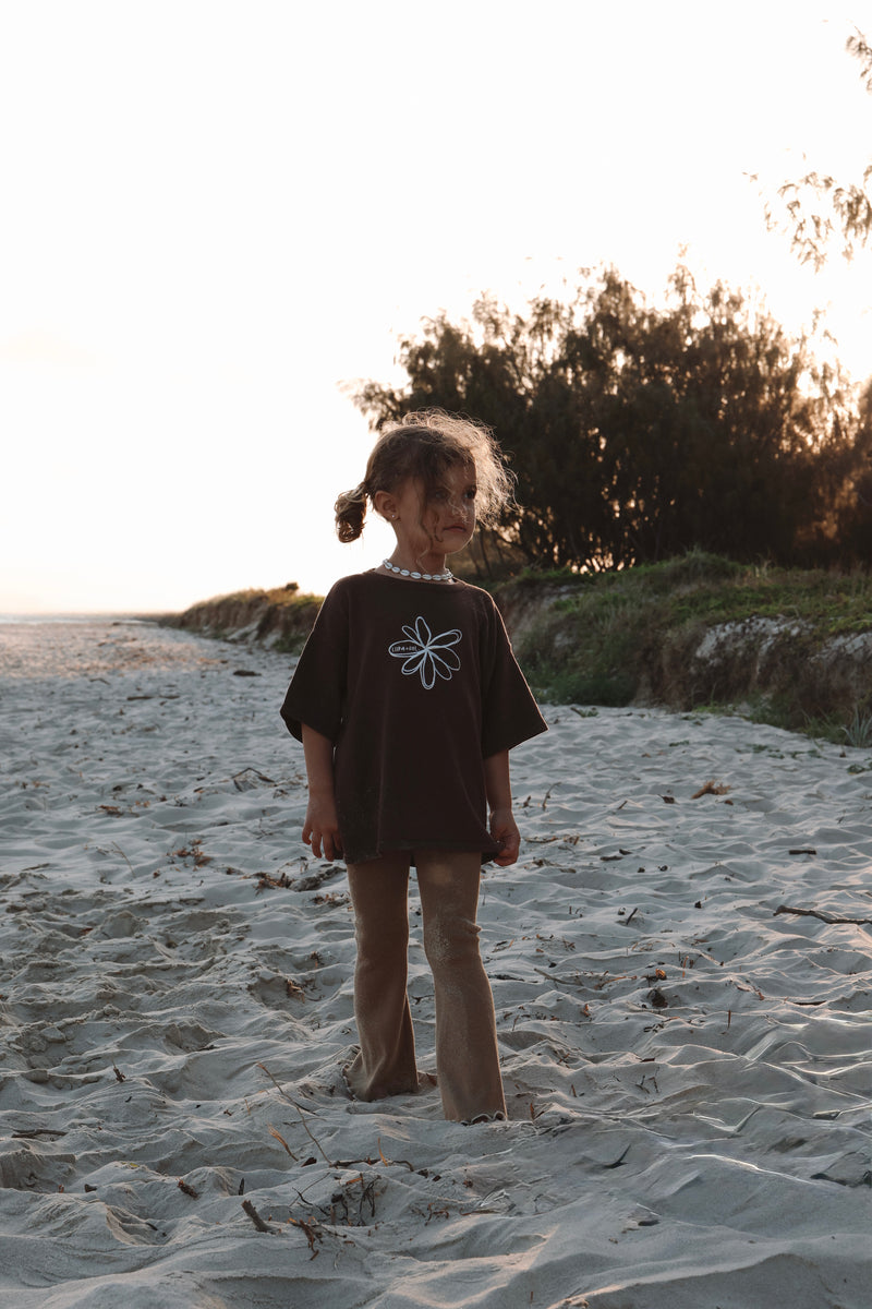 Flower Logo Embroidered Tee | Espresso