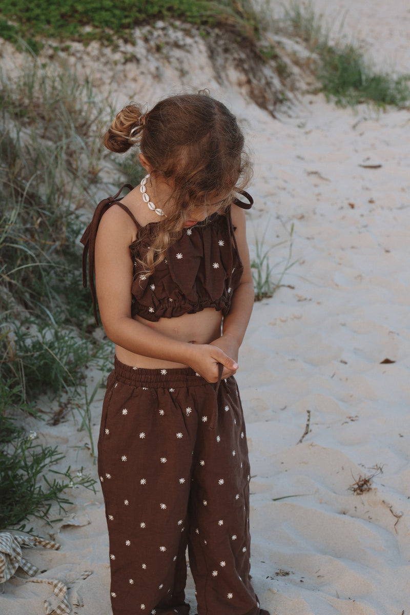 Linen Ruffle Embroidered Crop - Espresso