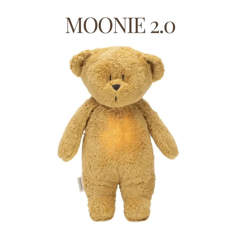 MOONIE 2.0 HONEY- ORGANIC HUMMING BEAR WITH A LAMP