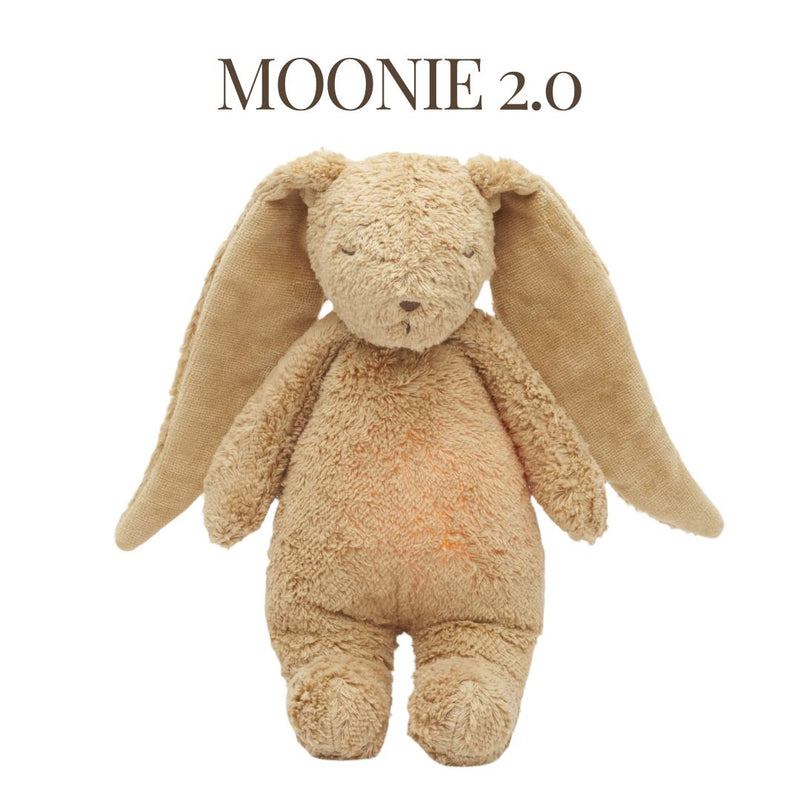 MOONIE 2.0 CAPPUCINNO - ORGANIC HUMMING BUNNY WITH A LAMP
