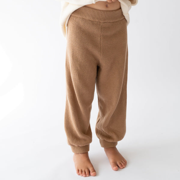 Illoura Essential Knit Long Pants | Chocolate